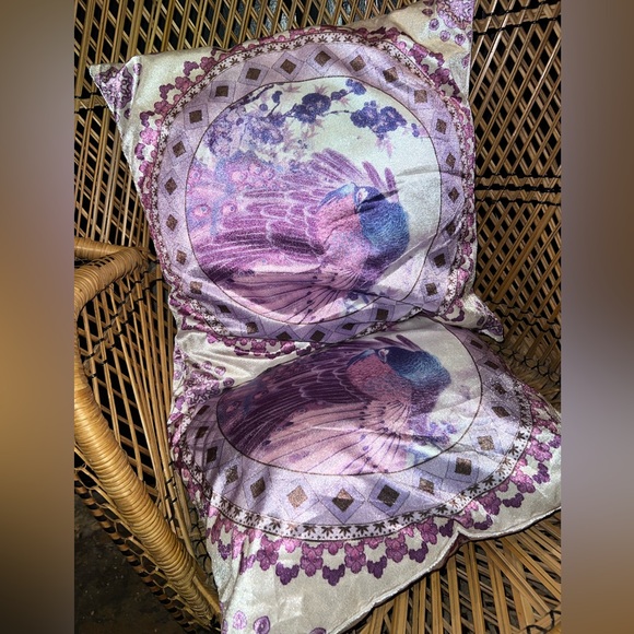 2 Velvet Pink & Purple Colored Peacock Boho Mendella Throw Pillows Decor New - Picture 3 of 13